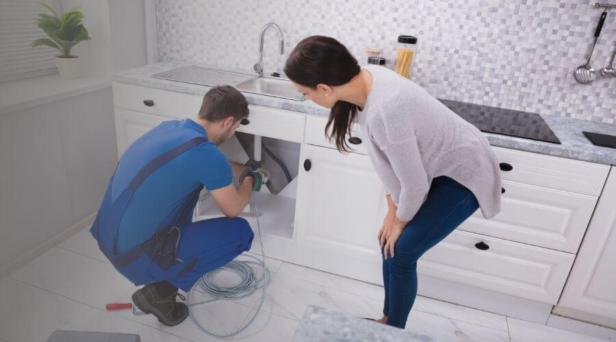 Professional emergency plumbing in Guy, TX